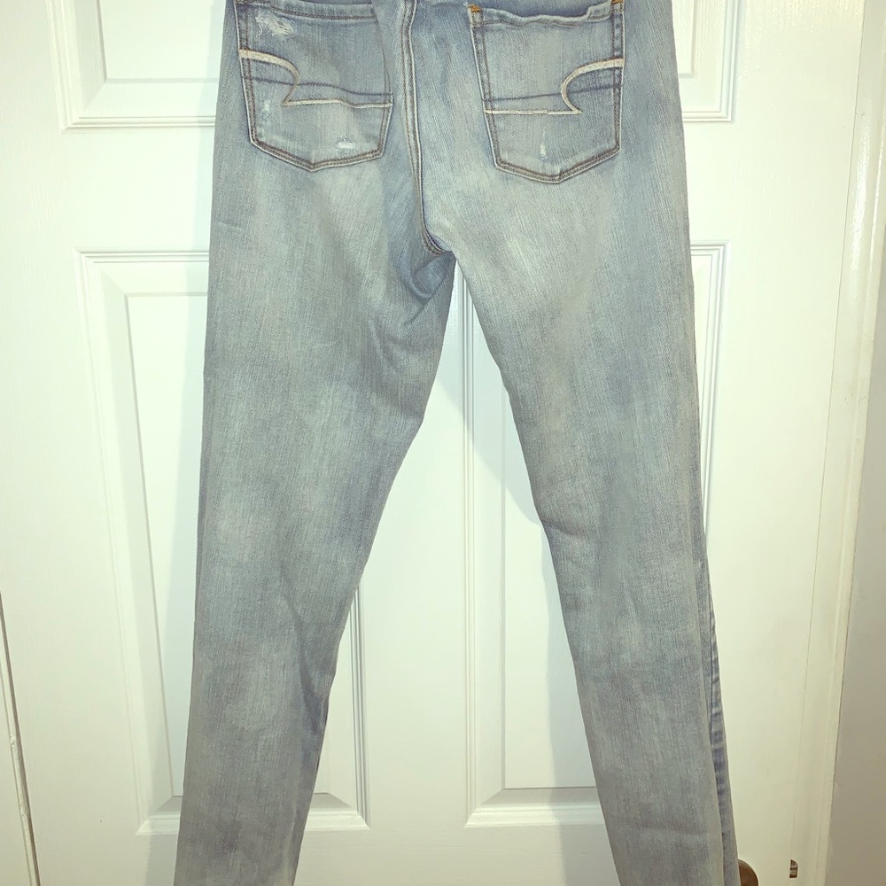 Destroyed skinny jeans